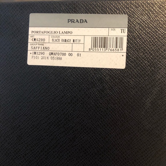 Prada wallet on chain - Picture 10 of 16